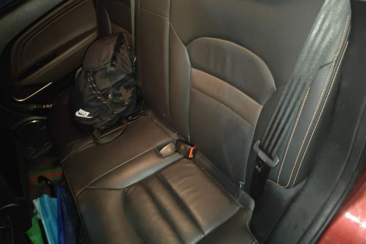 Used AION Trumpchi GE3 2018 530 Internet Enjoyment Version Left Rear Seat