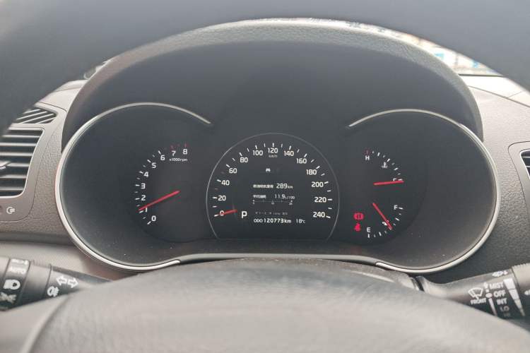 Used Kia Sorento 2013 2.4L 5-Seater Gasoline Comfort Version China IV Standard
