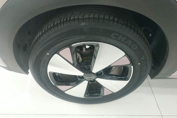 Used BYD Dolphin 2023 420 km Free Version
