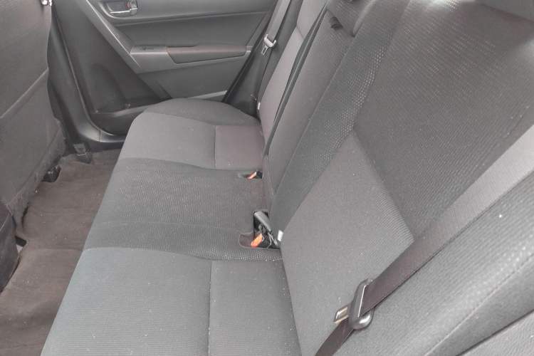 Used Toyota Levin 2017 Revised 185T CVT Elite Edition China V Standard Left Rear Seat