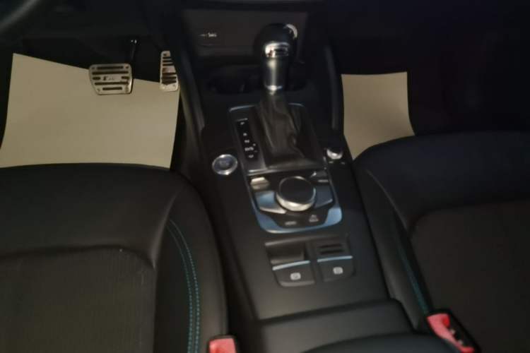 Used Audi A3 2017 Limousine 35 TFSI Fashion Model
