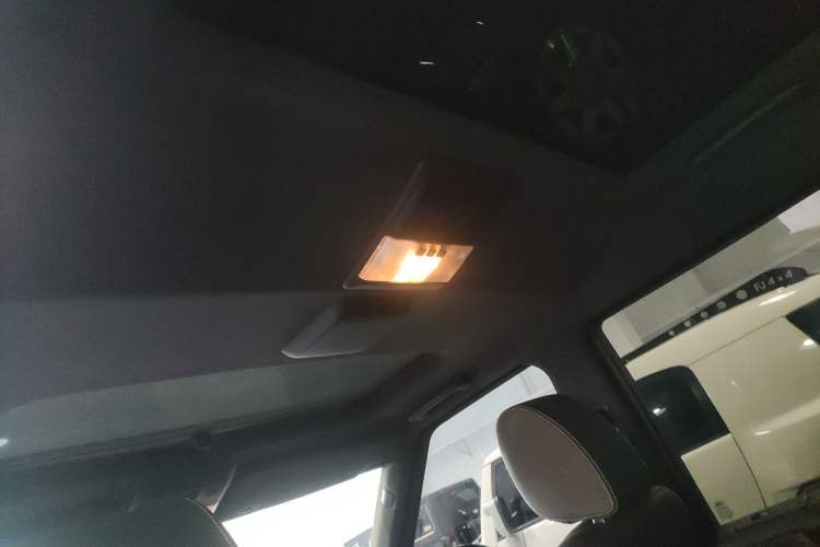 Used Land Rover Discovery 2015 3.0 SC V6 SE