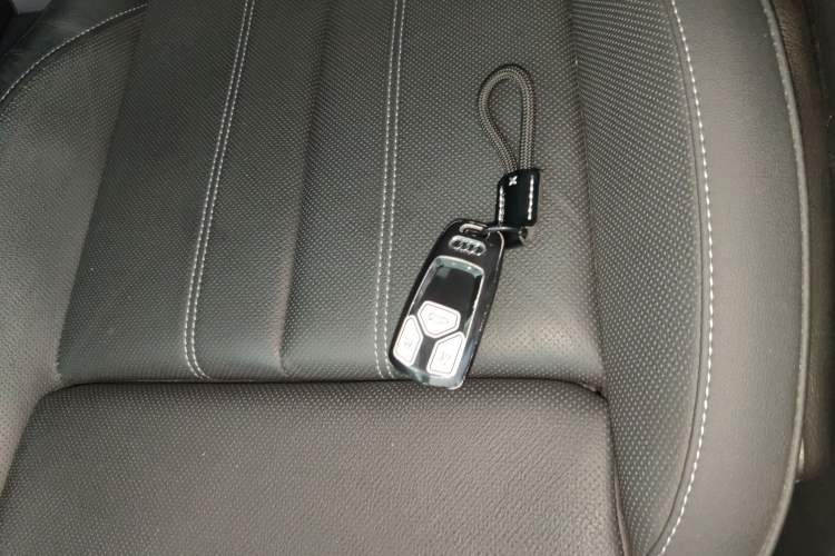 Used Audi A4L 2024 40 TFSI Luxury Dynamic Edition Interior 1