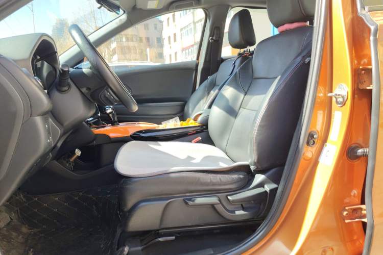 Used Honda XR-V 2015 1.8L VTi CVT Luxury Edition Left Front Seat