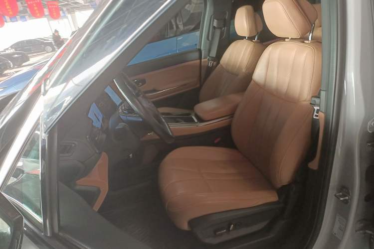 Used Nio ES8 2020 450 km Range 6-Seater Version