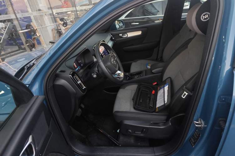 Used Volvo XC40 2023 B3 Smart & Stylish Edition