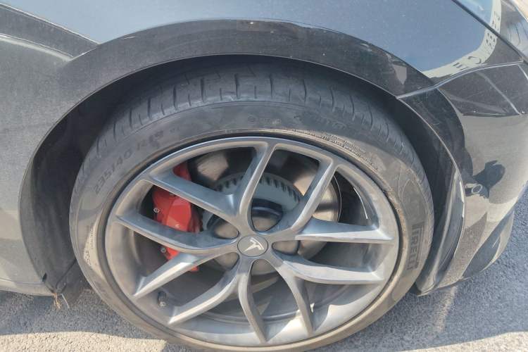 Used Tesla Model 3 2021 Revised Version II – Performance High-Performance All-Wheel-Drive Edition
