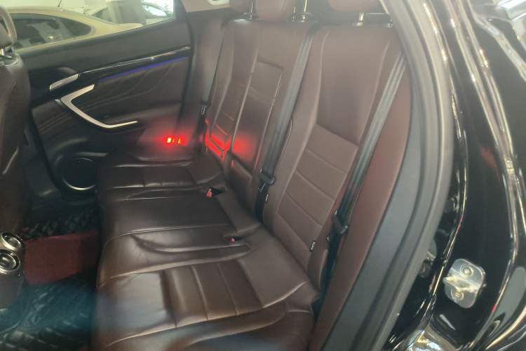 Used Wey VV7 2017 2.0T Flagship Model