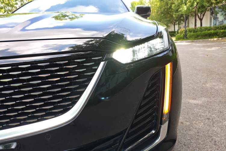 Used Cadillac CT5 2021 28T Luxury Model