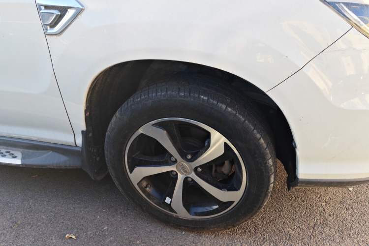 Used BYD S7 2015 2.0T Automatic Prestige Model