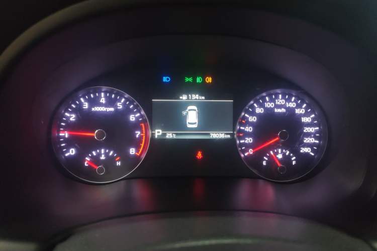 Used Kia KX7 2017 2.0T Automatic Two-Wheel Drive GLS 7-Seater
