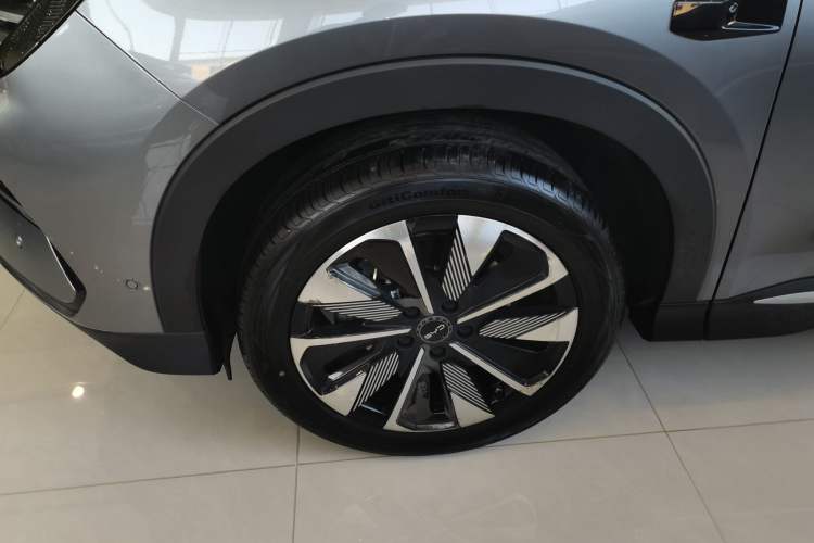 Used BYD Song PLUS New Energy 2025 EV Intelligent Driving Version 520km Premium Model