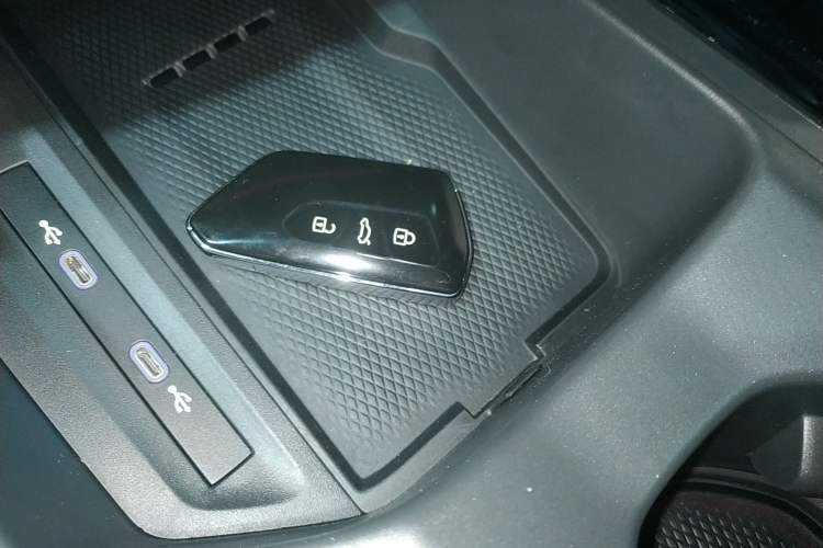 Used Volkswagen Passat 2025 Pro 380TSI Starry Dragon Luxury Edition
