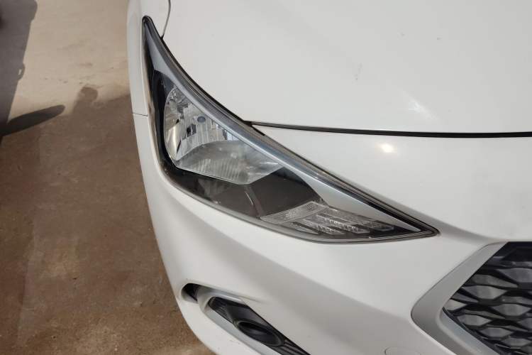 Used Hyundai Celesta 2018 1.6L Automatic GL Enjoyment Version China V Standard Right Front Headlight