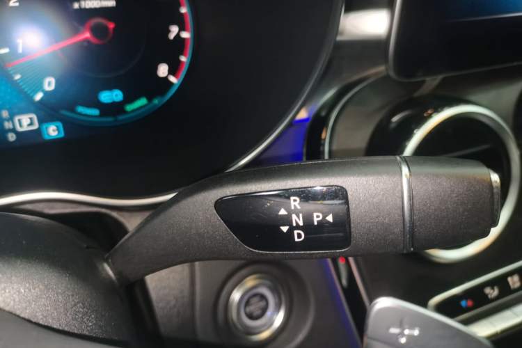 Used Mercedes-Benz C-Class 2021 C 260 L Sport Edition Gear Lever