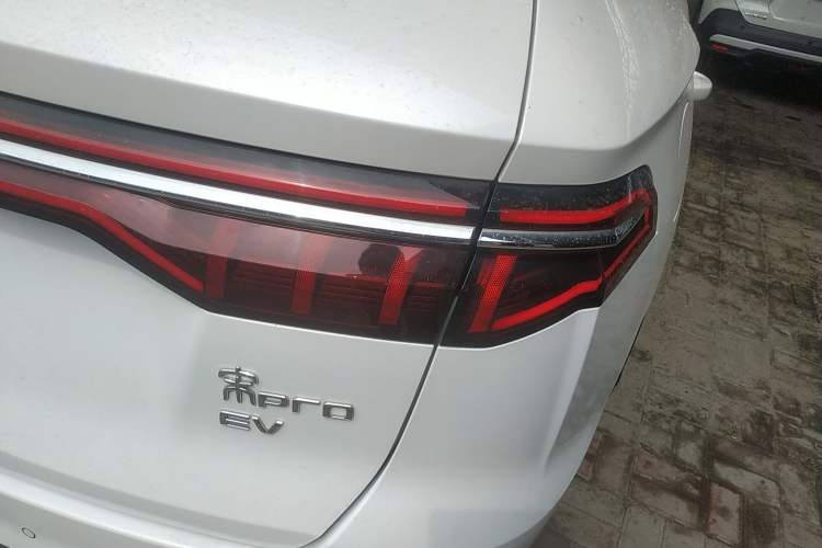 Used BYD Song Pro New Energy 2019 EV High-Power Long-Range Flagship Model