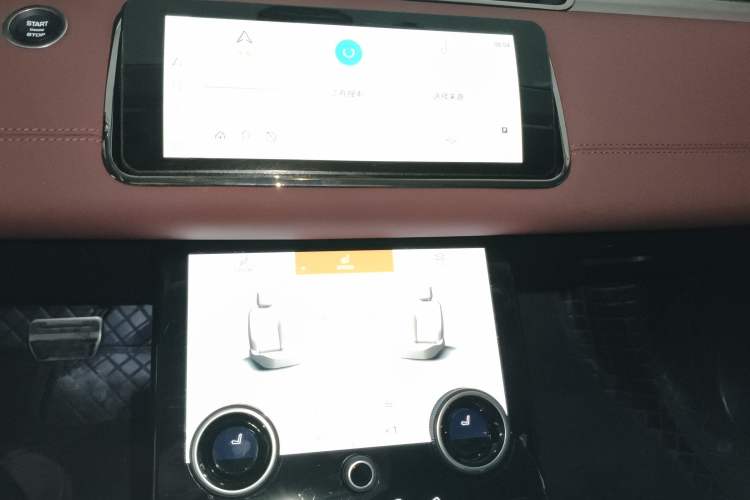 Used Land Rover Range Rover Evoque 2022 Aurora L 249 PS R-Dynamic Luxury Edition
