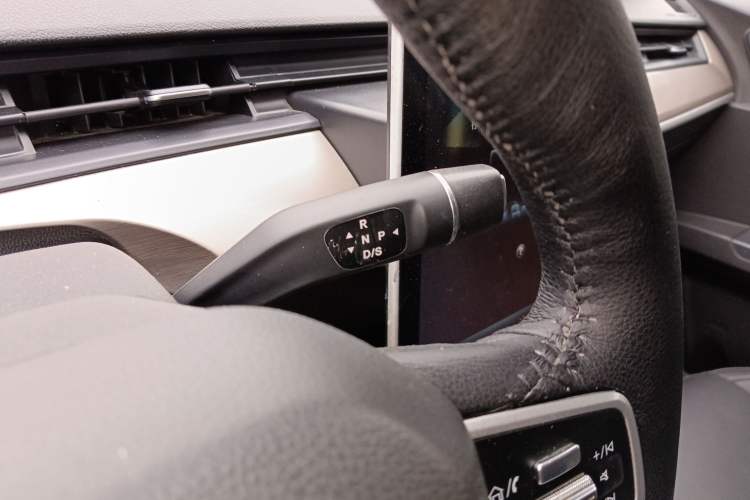 Used NETA V 2021 Standard Range Entertainment Version – Upgraded Model
