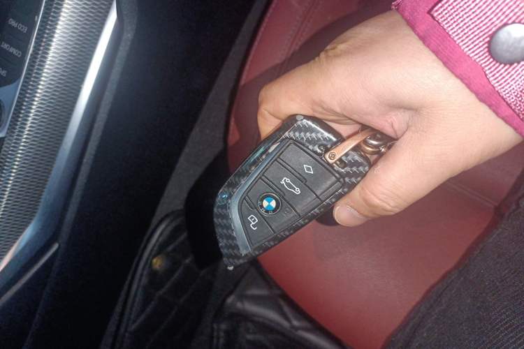 Used BMW 3 Series 2021 Second Facelift 325Li M Sport Night Edition Package
