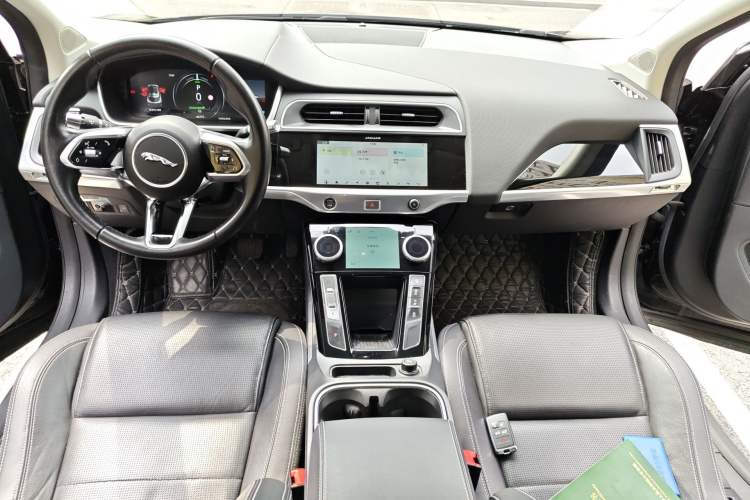 Used Jaguar I-PACE 2018 EV400 SE
