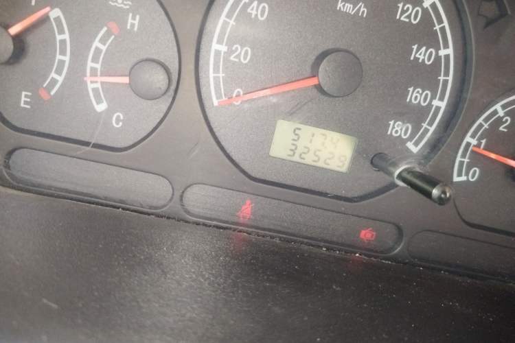 Used Baojun Lechi 2012 Revised 1.0L Manual P-TEC Standard Edition
