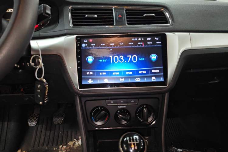 Used Volkswagen Lavida 2017 1.6L Manual Fashion Edition