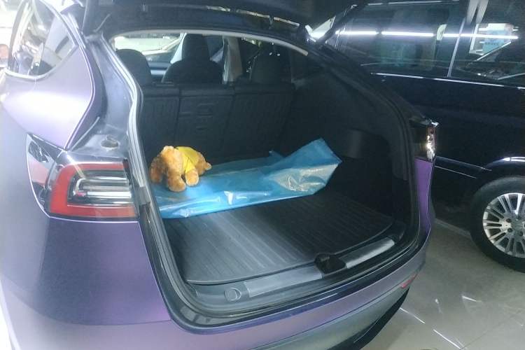 Used Tesla Model Y 2024 Rear-Wheel-Drive Version