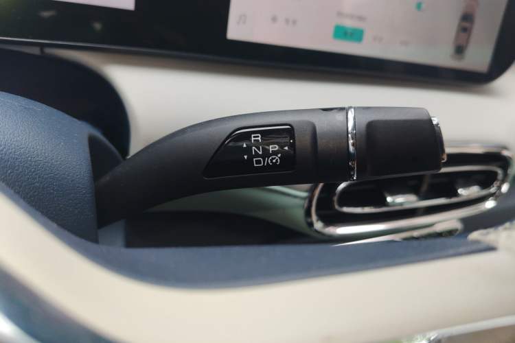 Used ORA Ballet Cat 2022 401 km Nutcracker Edition Gear Lever