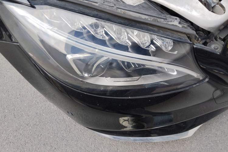 Used Mercedes-Benz C-Class 2017 Facelift C 200 L Sport Edition