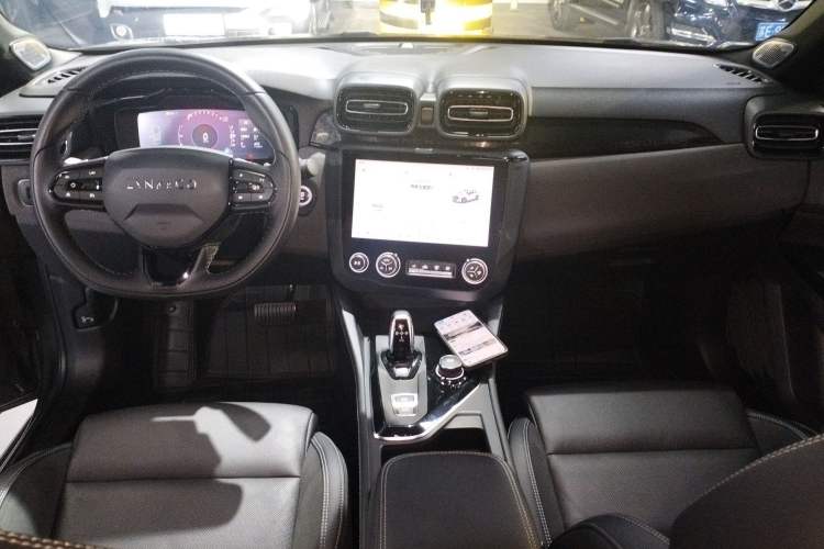 Used Lynk & Co 03 2022 2.0TD DCT JingPro
