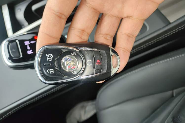 Used Buick LaCrosse 2022 652T Luxury Version