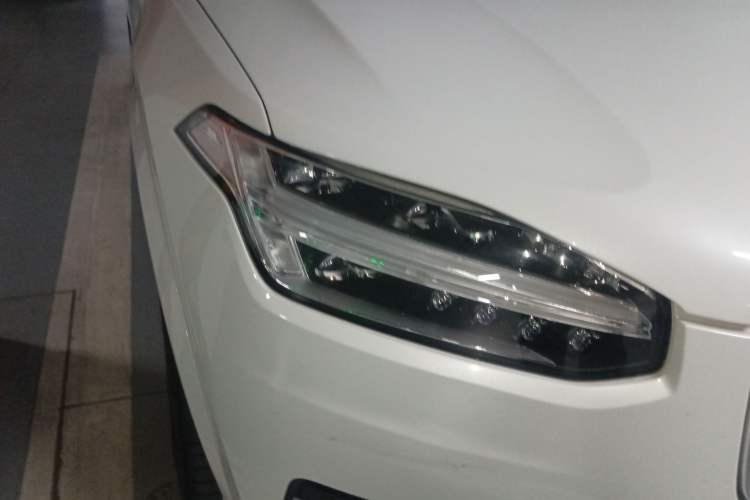 Used Volvo XC90 2023 B6 Zhiya Luxury 7-Seater