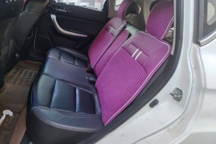 Used Changan CS35 2015 1.6L Automatic Luxury Model China IV Standard
