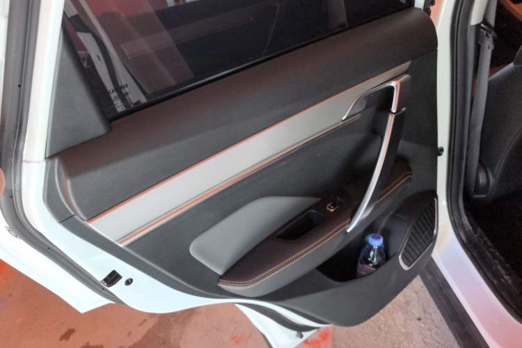 Used Geely Auto Coolray 2023 1.5T DCT Platinum Edition
