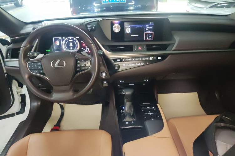 Used Lexus ES 2018 200 Excellence Edition China V Standard