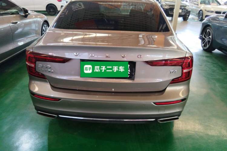 Used Volvo S60 2021 T4 Zhiyi Luxury Edition