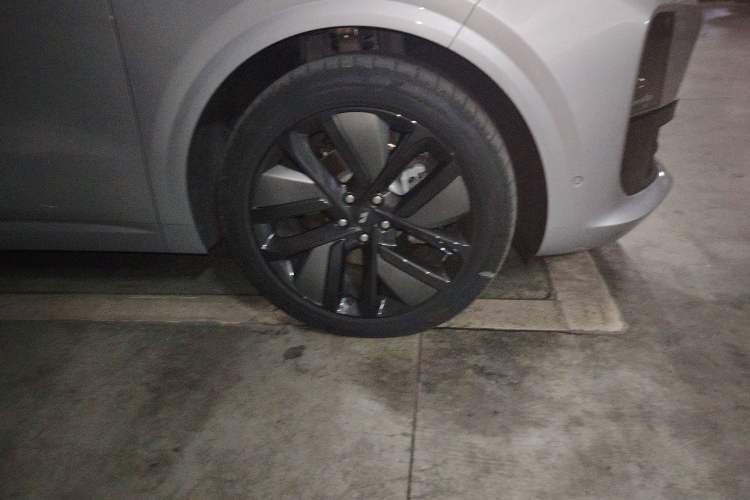 Used Li Auto L6 2025 Max Smart Refresh Edition