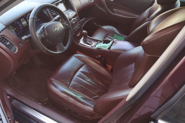 Used Infiniti EX 2013 EX25 4x4 Prestige Edition
