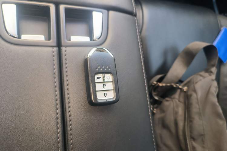 Used Honda Avancier 2017 240TURBO Two-Wheel Drive Premium Edition