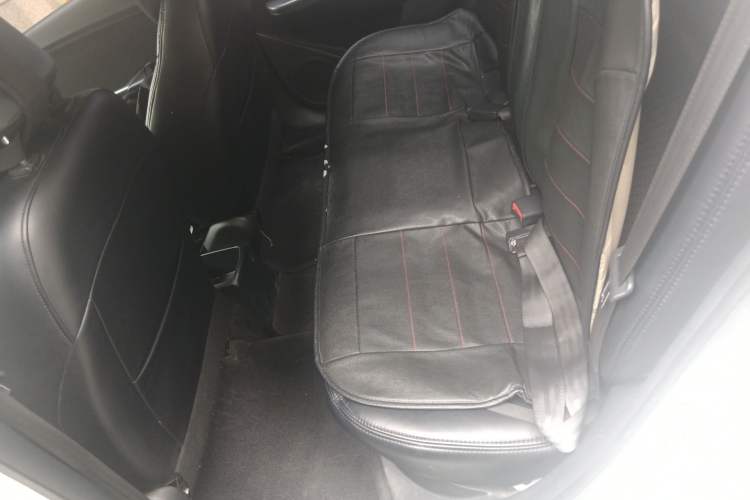 Used Kia K2 2015 Sedan 1.4L Automatic GLS
