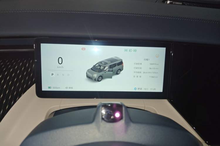 Used Zeekr 009 2024 Six-Seat Executive Version 4WD 108 kWh