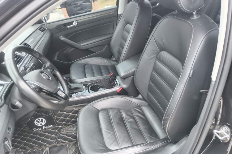 Used Volkswagen Passat 2016 330TSI DSG Luxury Edition