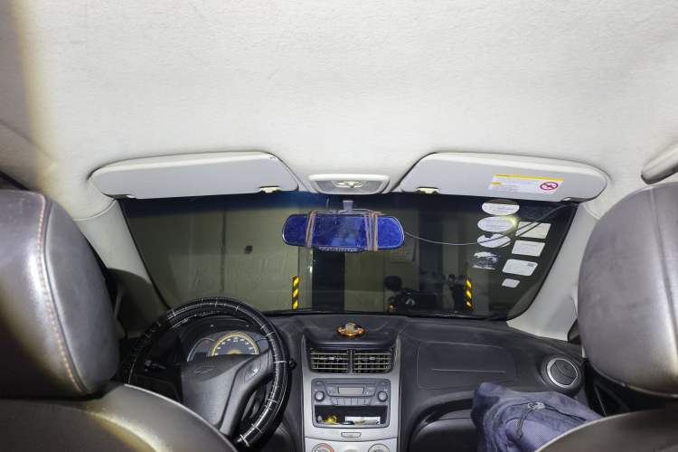 Used Chevrolet Sail 2013 Sedan 1.2L Manual Fashionable Happiness Edition
