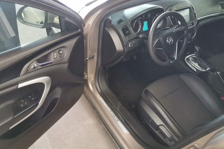 Used Buick Regal 2015 1.6T Leading Technology Model
