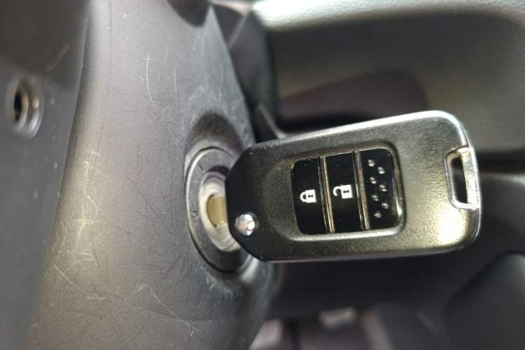 Used Honda CR-V 2021 240TURBO CVT 2WD Comfort Version Vehicle Key