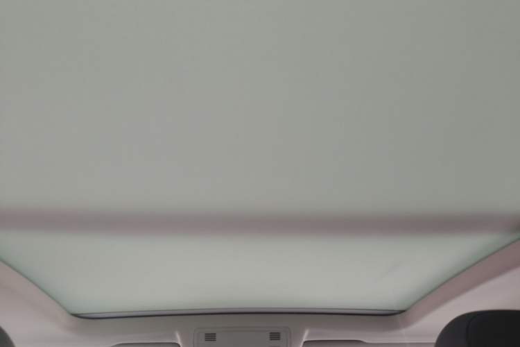 Used Volkswagen T-ROC 2018 280TSI DSG Two-Wheel-Drive Comfort Version China V Standard Headliner