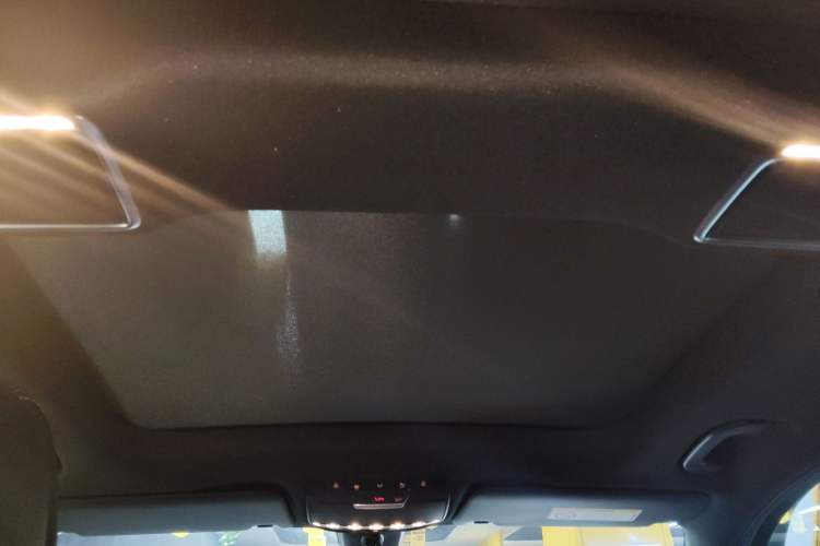 Used Mercedes-Benz GLC 2022 Second Facelift GLC 260 L 4MATIC Dynamic Edition