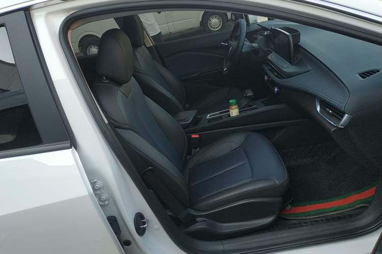 Used Buick Velite 6 2023 Revised Version 430 km Range – Commuter Edition