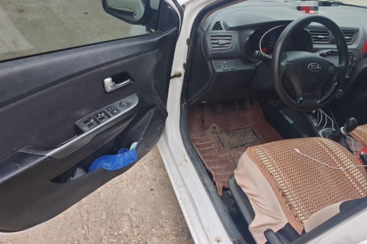 Used Kia K2 2015 Sedan 1.4L MT GLS
