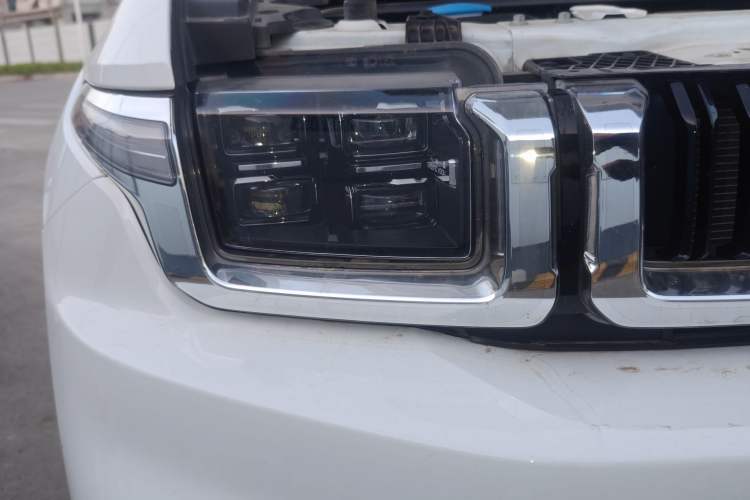 Used BAIC Off-Road BJ60 2022 2.0T Version 11 Five Seats Right Front Headlight